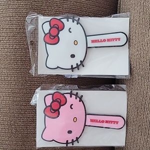 Hello Kitty 🎀 Handheld Mirror-White
